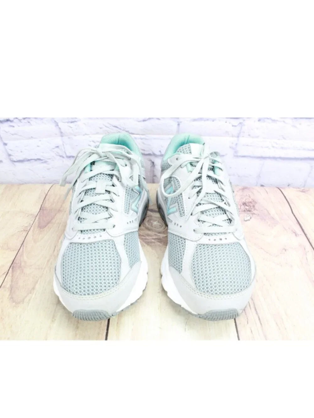 New Balance Gray Blue Mesh Lightweight Breathable Sneaker Size 8.5 B